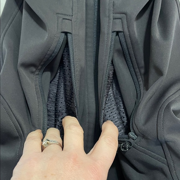 Mammut | Swiss Design|Charcoal | SofTech |Soft shell | Full Zip | Jacket |Size S - Picture 12 of 16